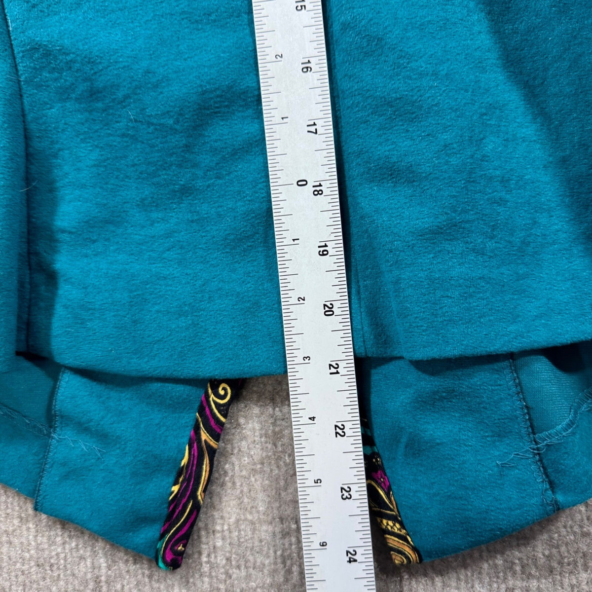 Vintage Stuart Alan Paisley Trim Collarless Button Front Statement Jacket Sz 8