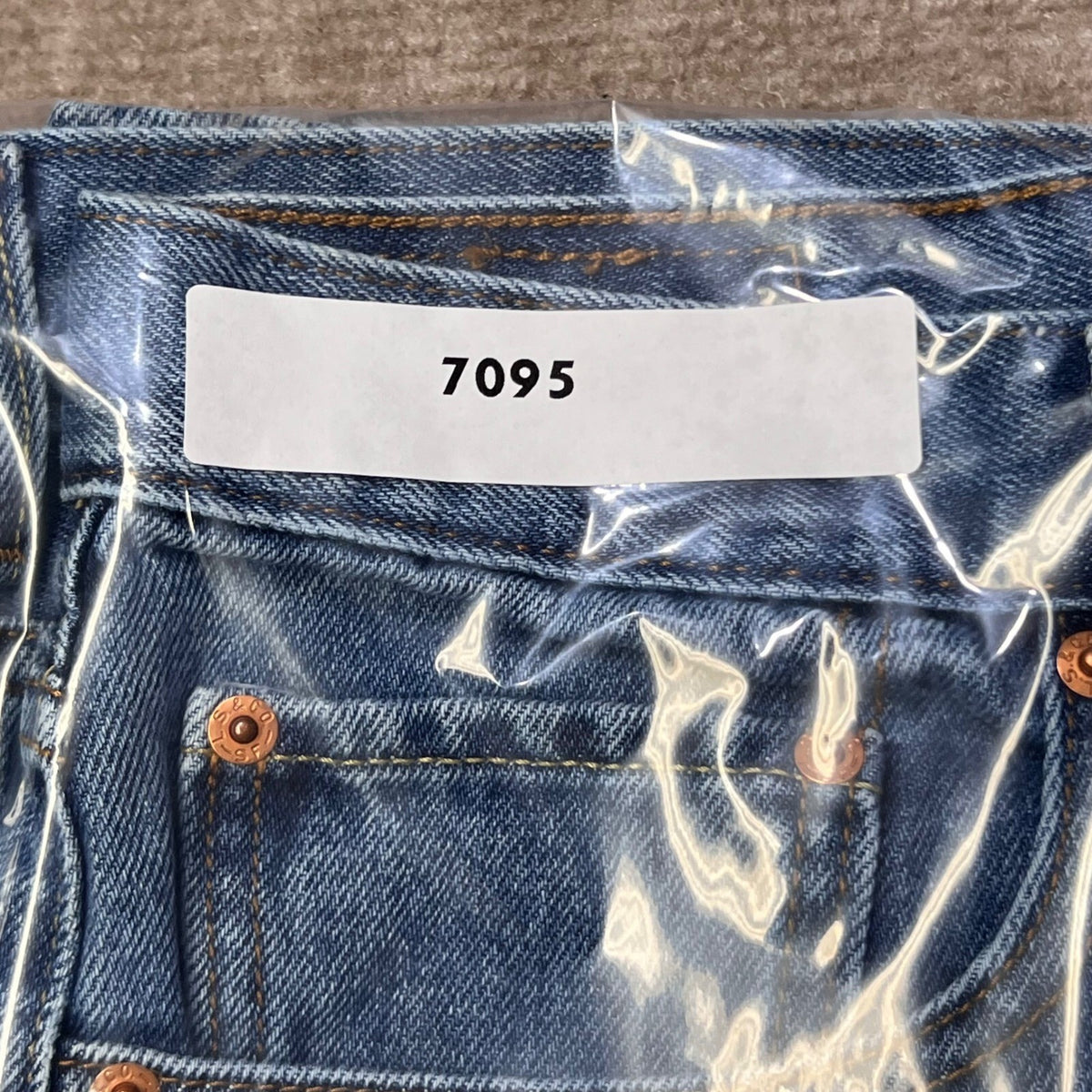 Levi's 505 Regular Fit Jeans Blue Denim Men's Size 33x32 Classic Style