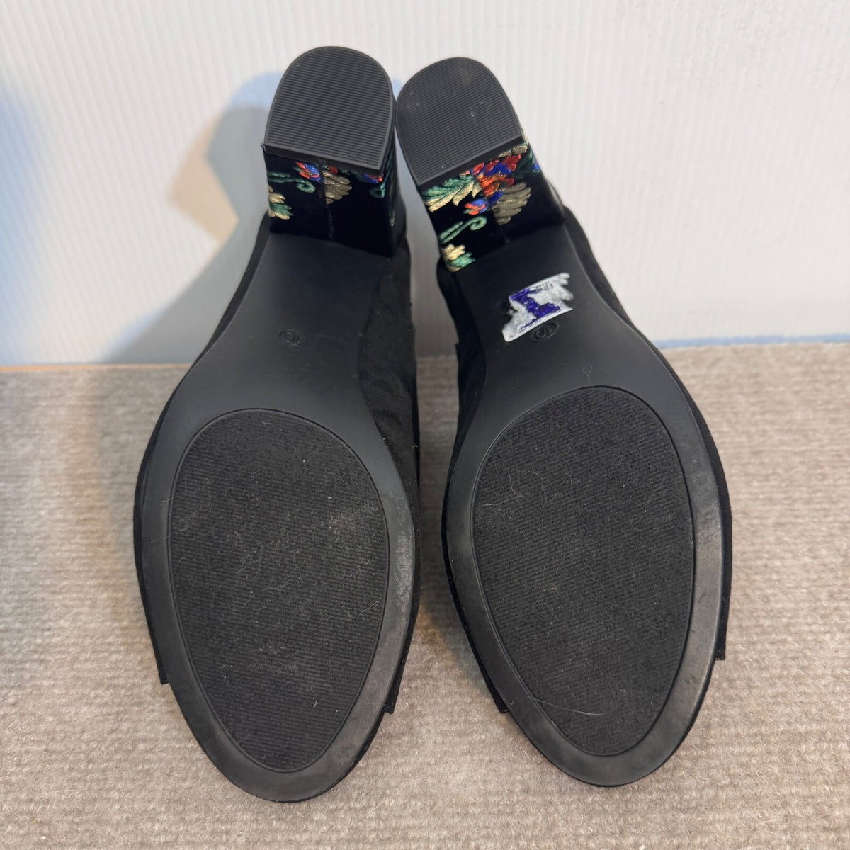 Cato Mules Womens 10 Black Faux Suede Embroidered Floral Block Heel Boho