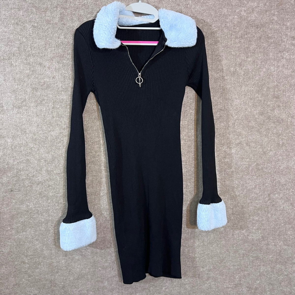 Forever 21 Ribbed Mini Dress Womens Small Black Faux Fur Trim Quarter Zip Goth