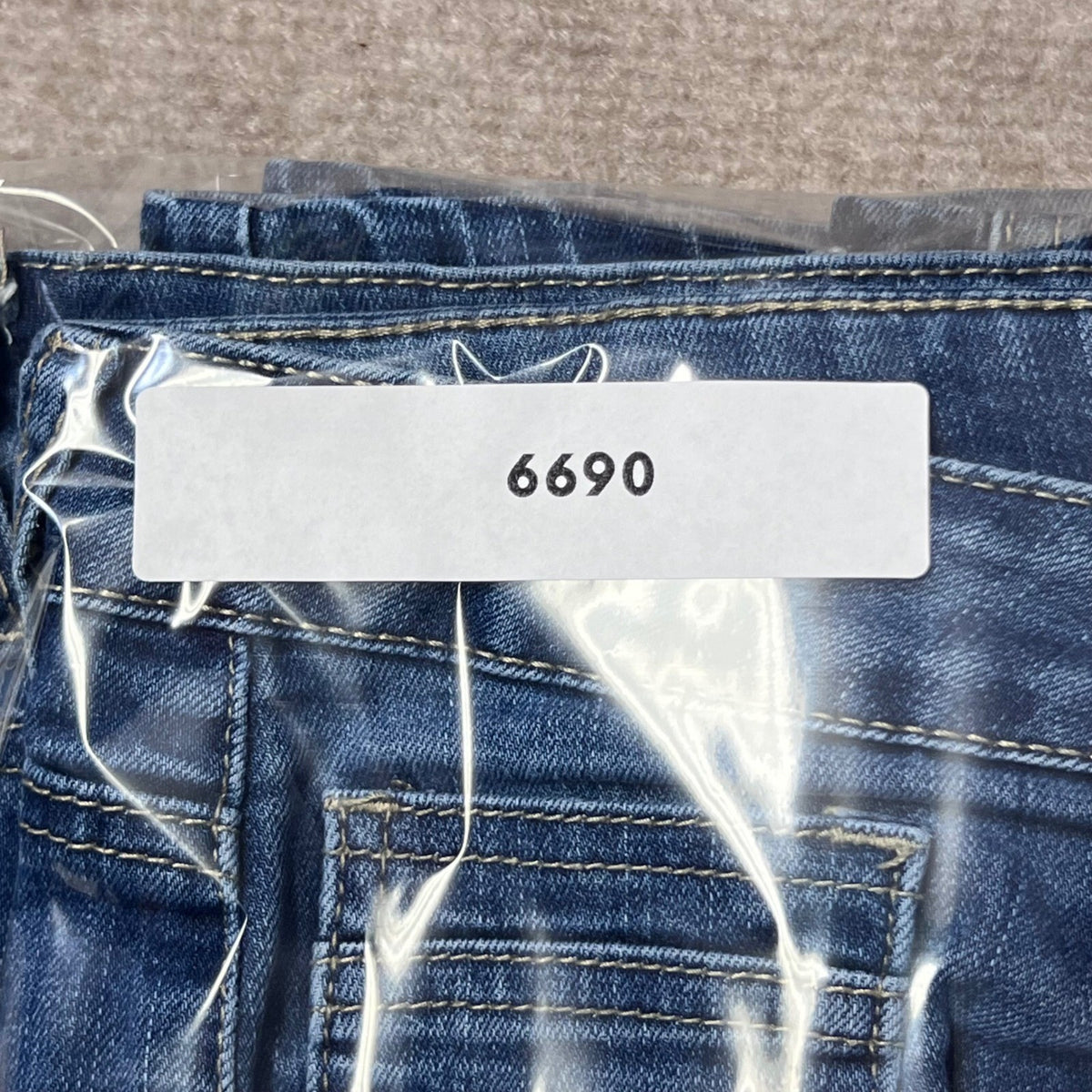 Ms She Plus Size 24W Distressed Jeans Mid Rise Straight Leg Denim Casual Pants