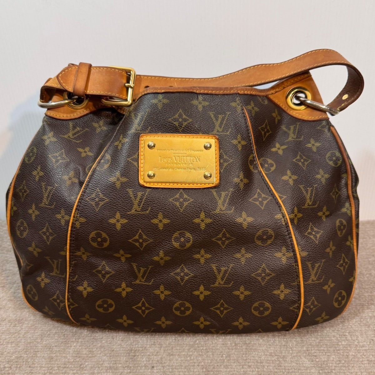 Louis Vuitton Galliera PM Monogram Canvas Shoulder Bag Brown Luxury SD1089 READ