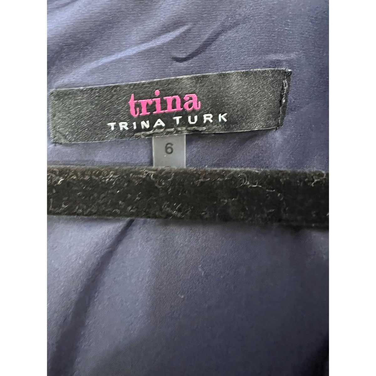 Trina Turk Sz 6 Navy Blue Textured Dress Flutter Sleeve V Neck Career Capsule