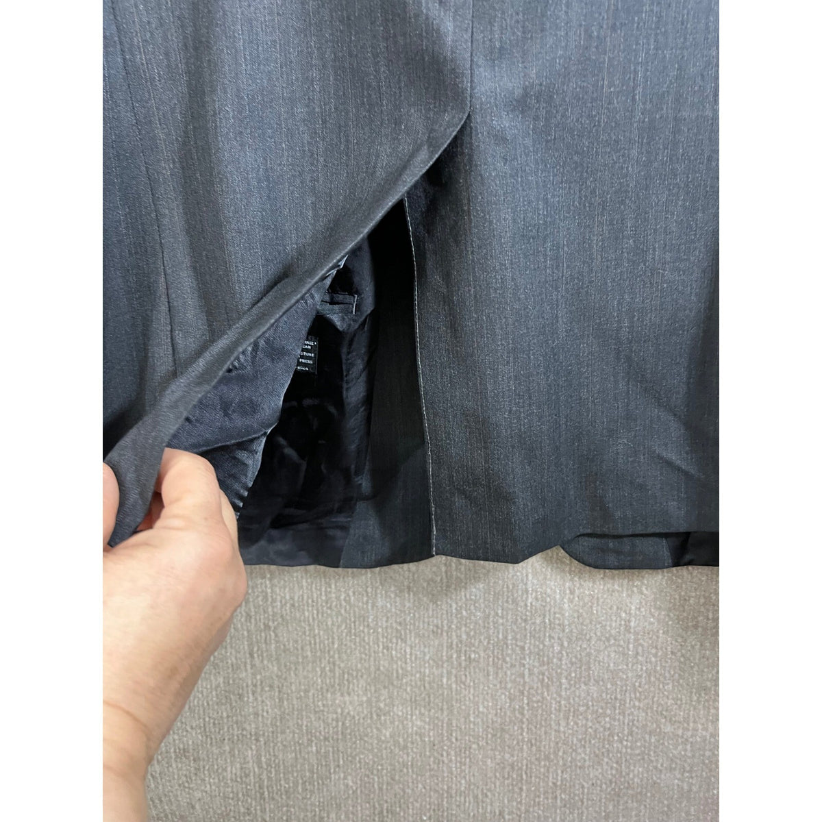 Savile Row Mens Gray Pinstripe 44R Two Button Blazer Business Career Jacket