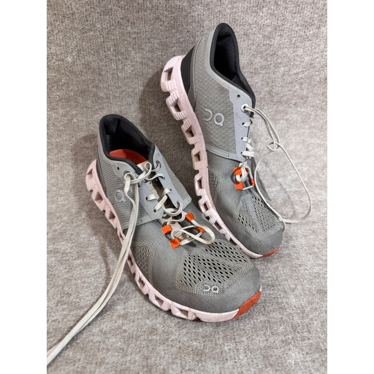 On Cloud X Running Shoes Womens 8.5 Gray Pink Lightweight Training Sneakers