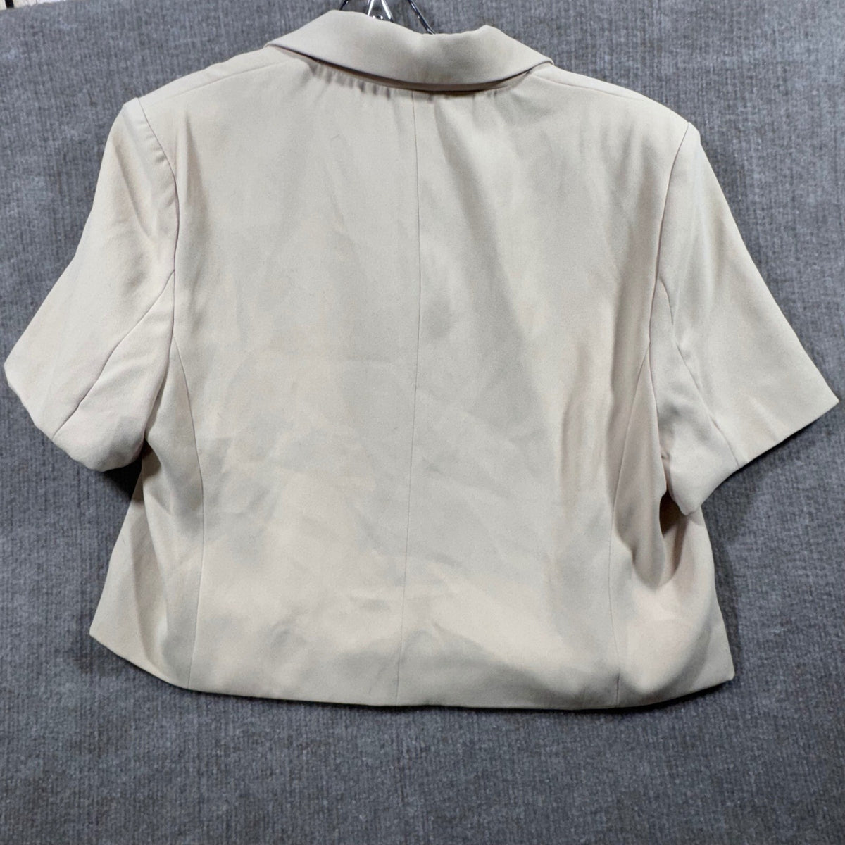 Promesa Short Sleeve Cropped Blazer Beige Button Front Pockets Size M