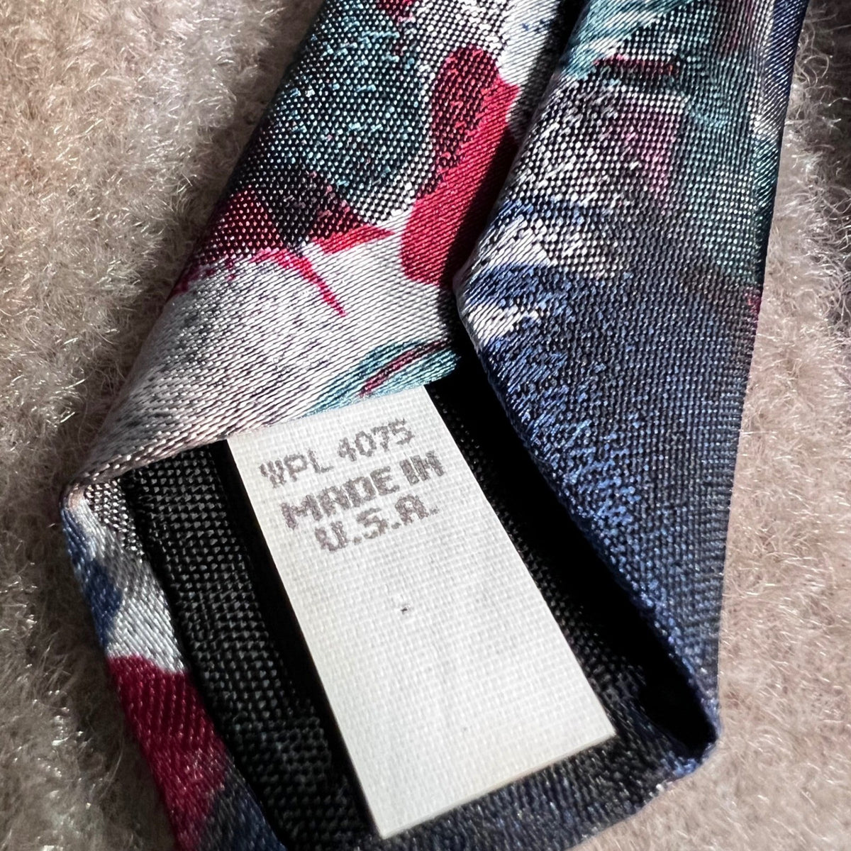 Vintage Oscar de la Renta Necktie Mens OS Blue Floral Silk Blend Abstract Art