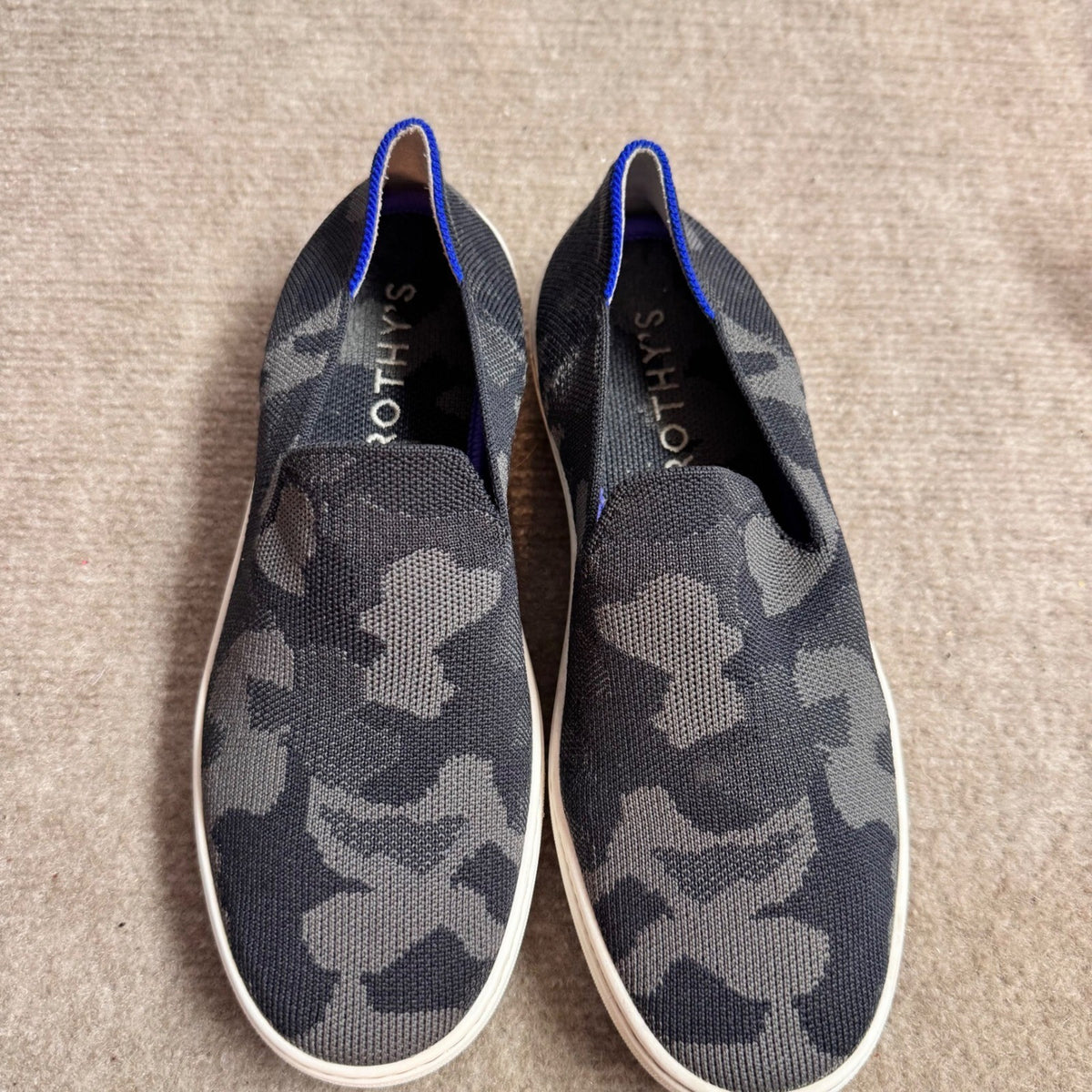 Rothys City Slip On Sneaker Womens 7.5 Grey Camo Knit Comfort Sustainable Casual