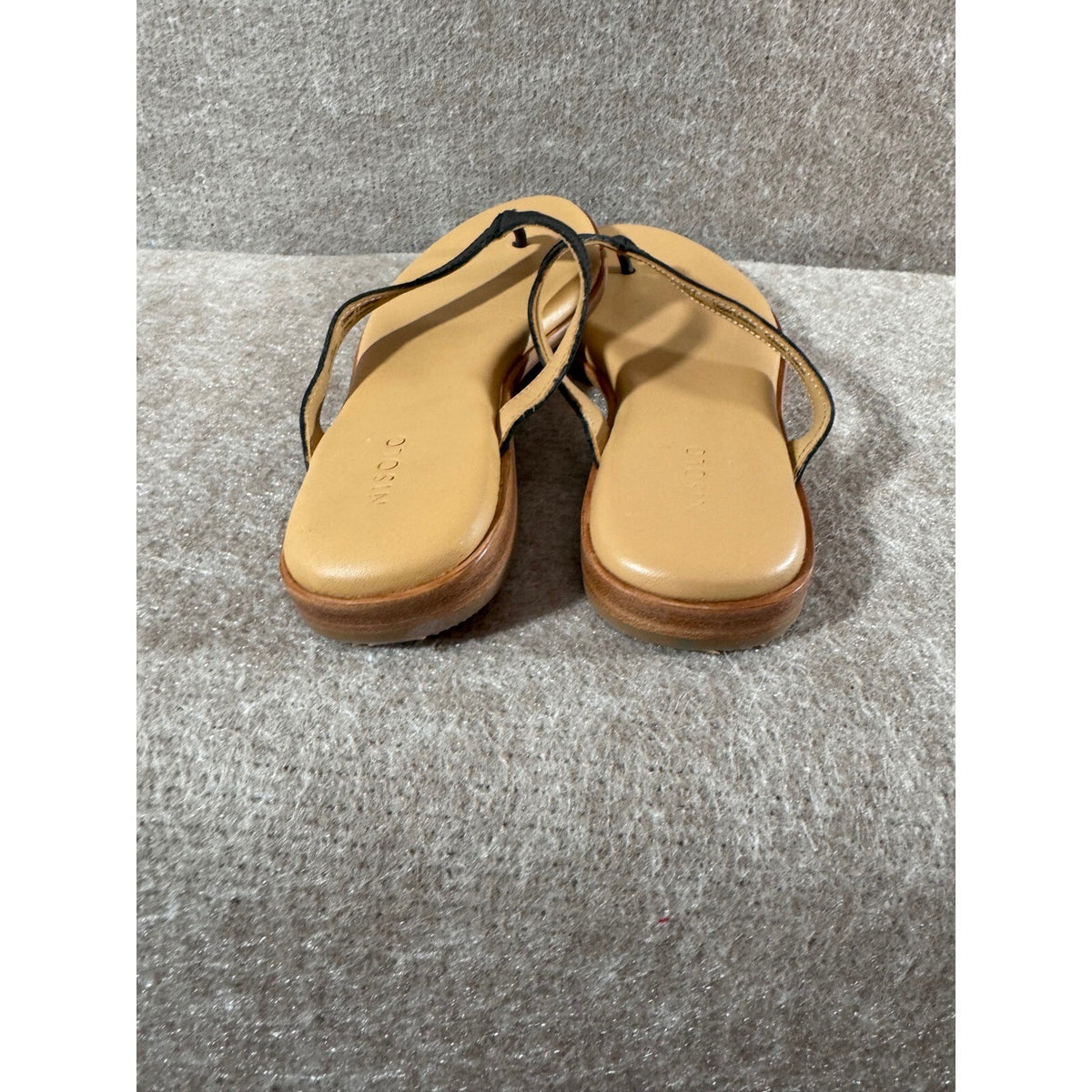 Nisolo Leather Flip Flop Sandals Womens 7 Black Tan Minimalist Sustainable