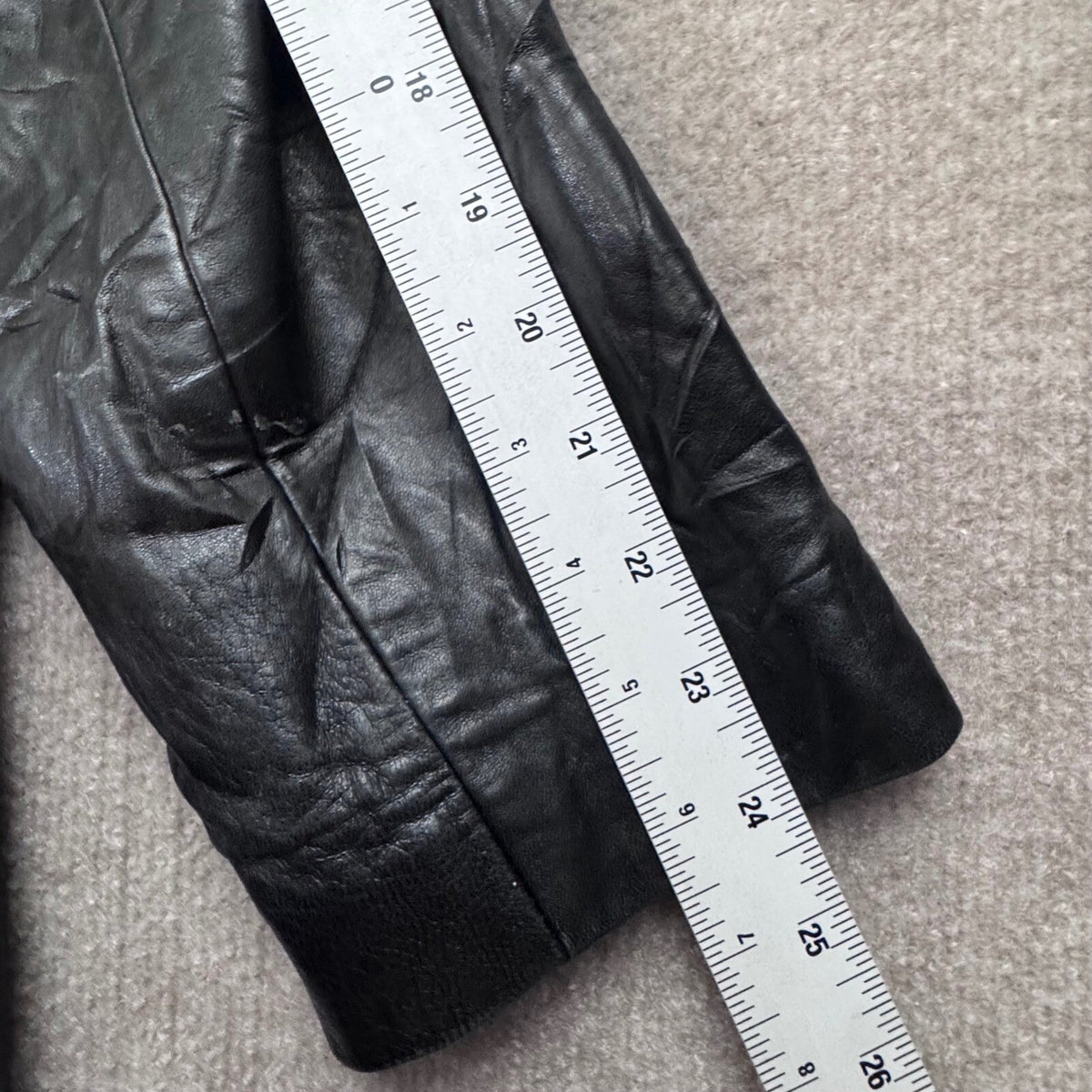 Wilsons Leather Pelle Studio XL Black Leather Jacket Thinsulate Insulated Coat