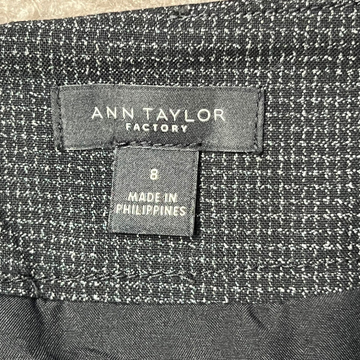Ann Taylor Factory Gray Pencil Skirt Career Business Office Wear Professional