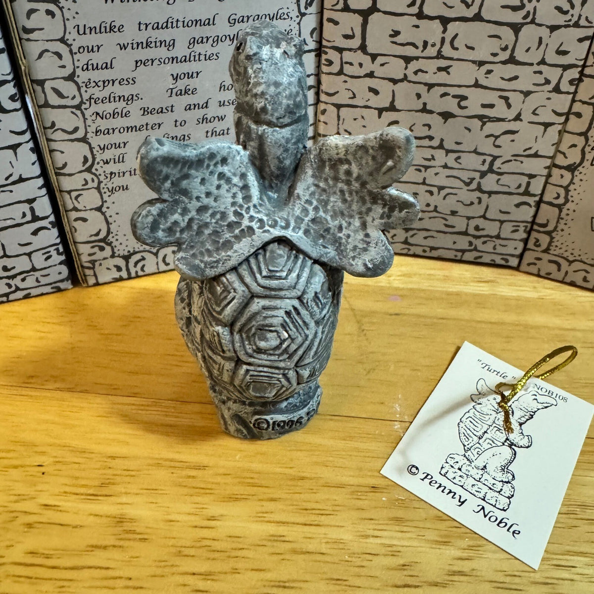 Vintage Noble Beasts Winking Gargoyles Turtle NOB108 Grey Stone Look Figurine