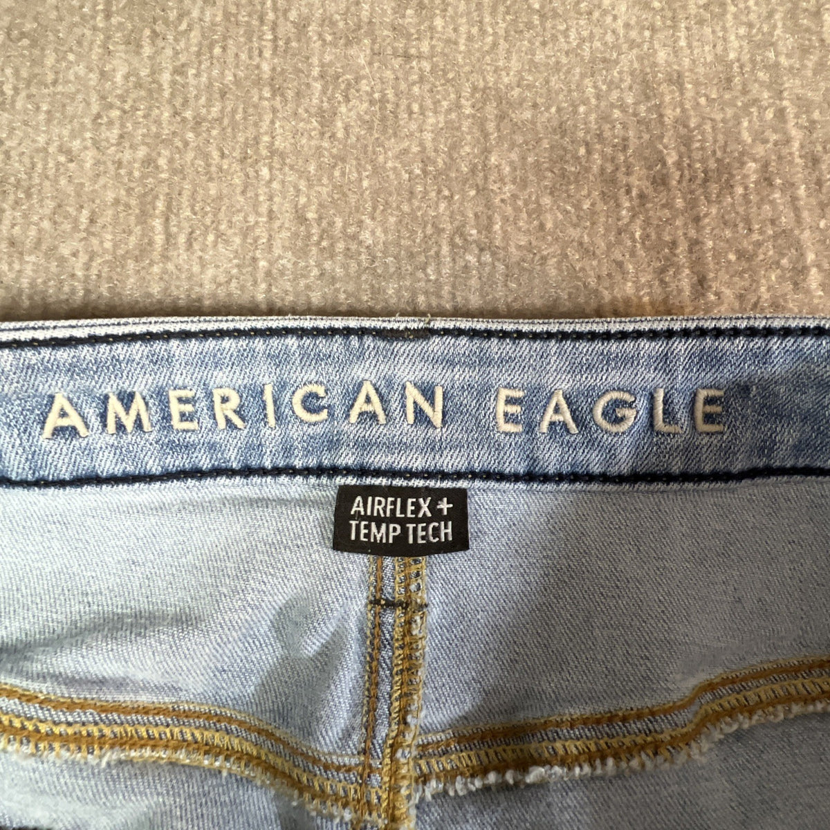 American Eagle Men’s 38x30 Jeans Airflex+ Temp Tech Original Straight Distressed