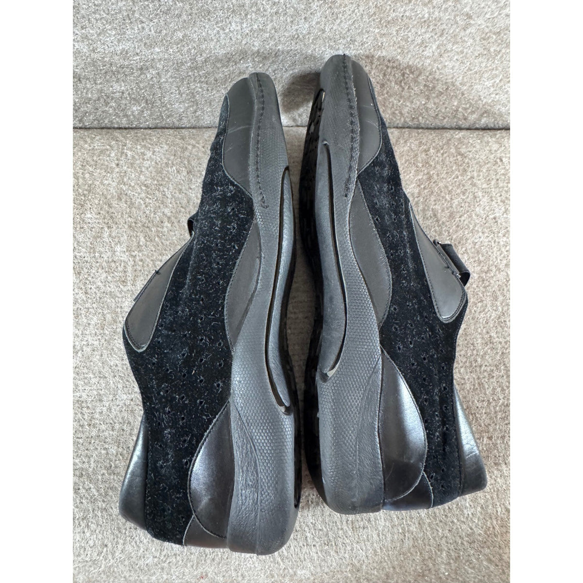 Stuart Weitzman Easy Straps Sneakers Women 8 Black Suede Leather Low Top
