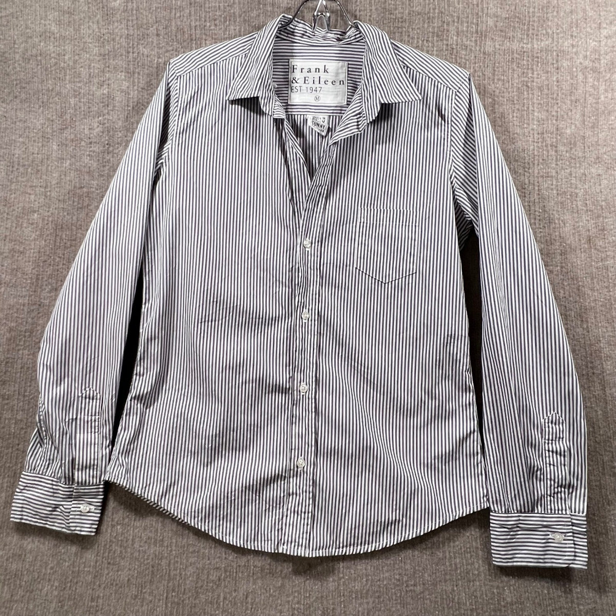 Frank & Eileen Barry Striped Button Down Shirt Women's Medium Blue White Cotton