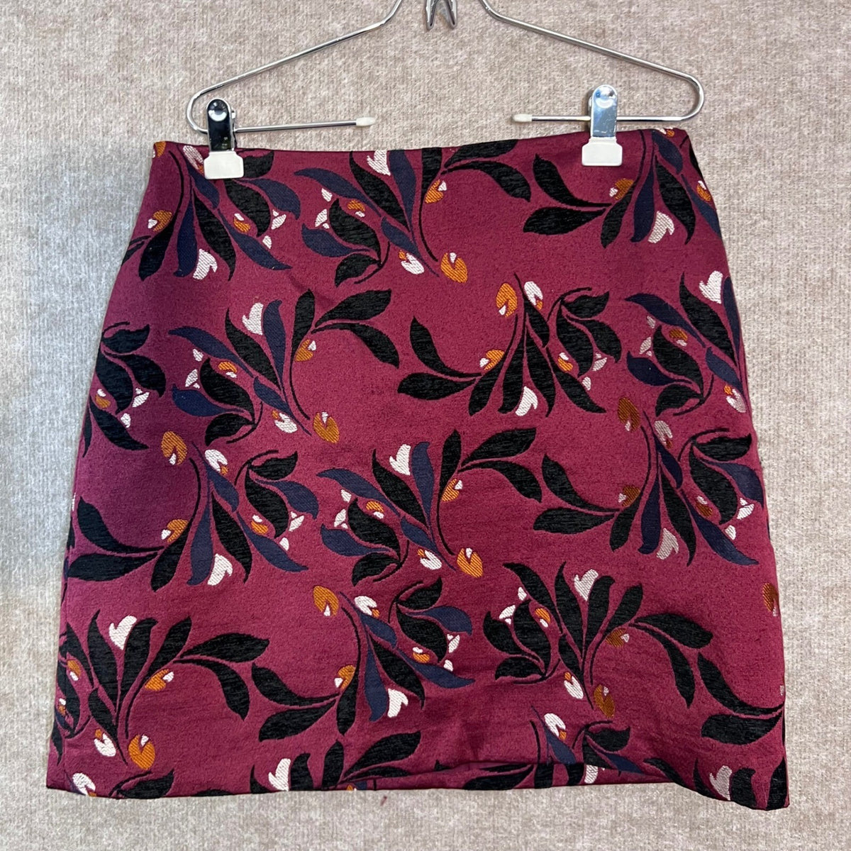 Ann Taylor Factory Mini Skirt Womens 12 Burgundy Floral Jacquard Career Preppy
