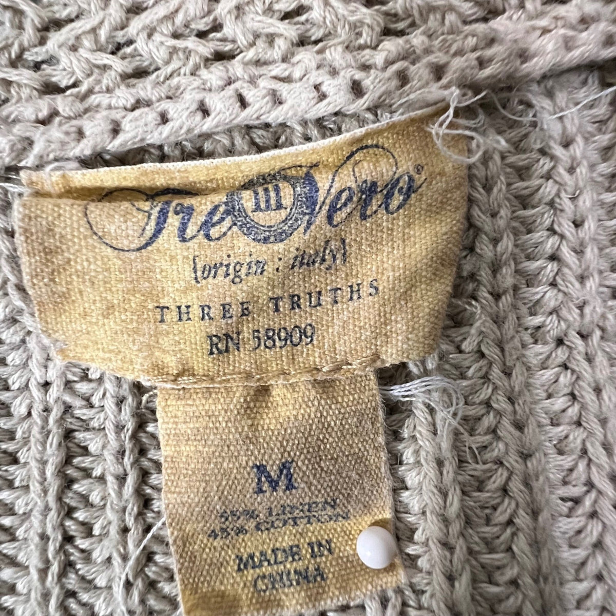 Tre Vero Three Truths Sweater Mens Medium Beige Cable Knit Toggle Shawl Coastal