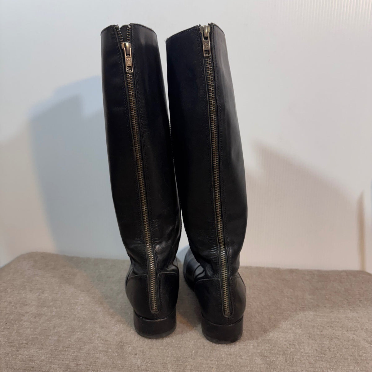 Frye Melissa Back Zip Boots Women 7B Black Leather Tall Riding Equestrian Chic