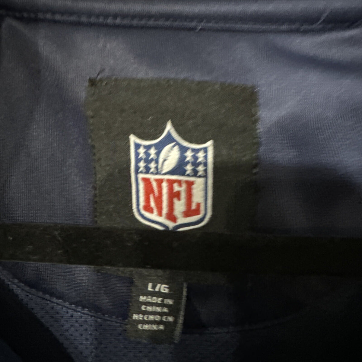 Seattle Seahawks Football Pullover Jacket L/G Half Zip Lightweight Coat