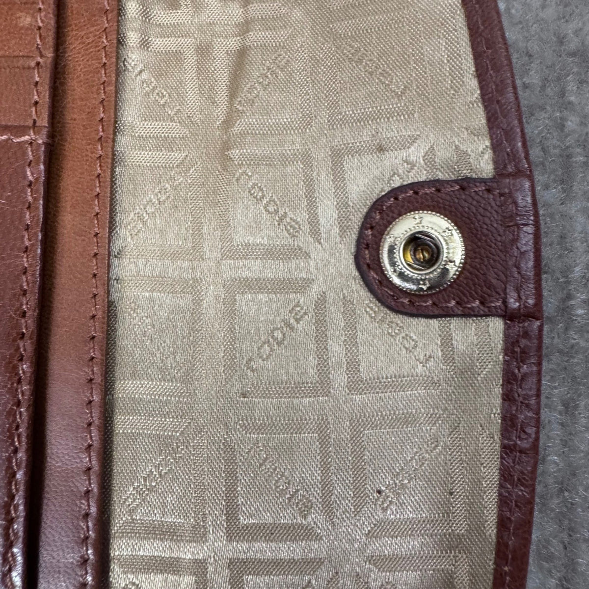 Lodis Leather Trifold Wallet Womens Brown Compact Minimalist Classic