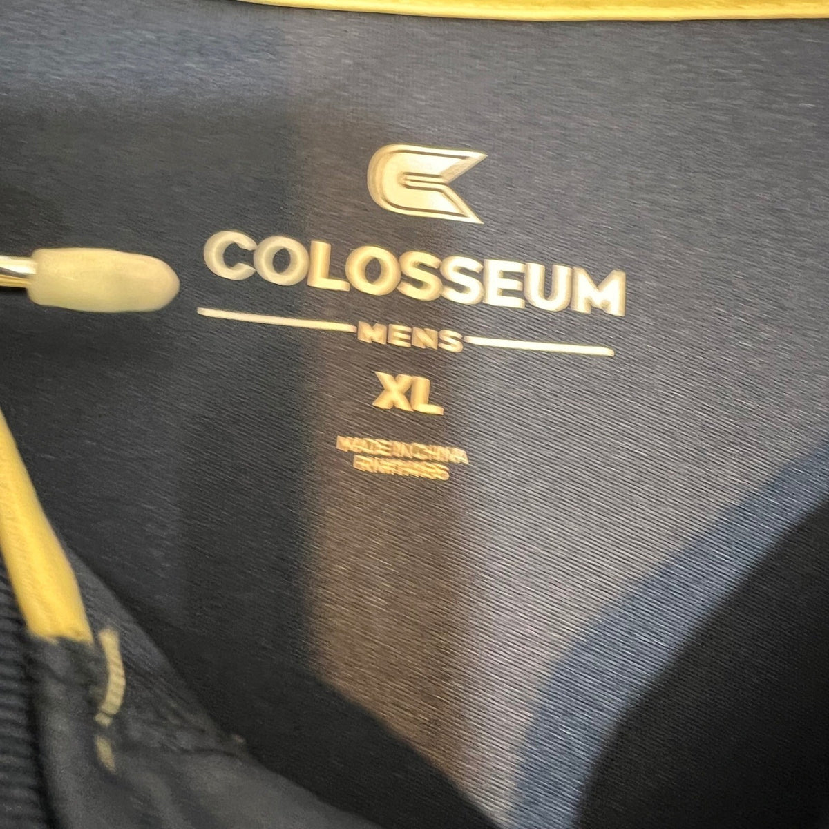 Colosseum Notre Dame Fighting Irish Polo Mens XL Navy Gold Chevron Gameday