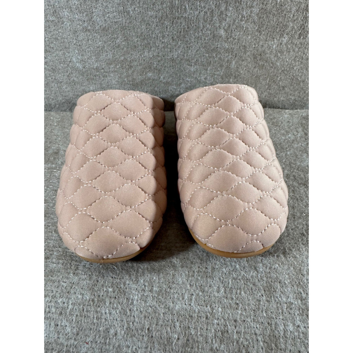 FitFlop Chrissie Padded Slippers Women 7 Quilted Beige Mules Comfort