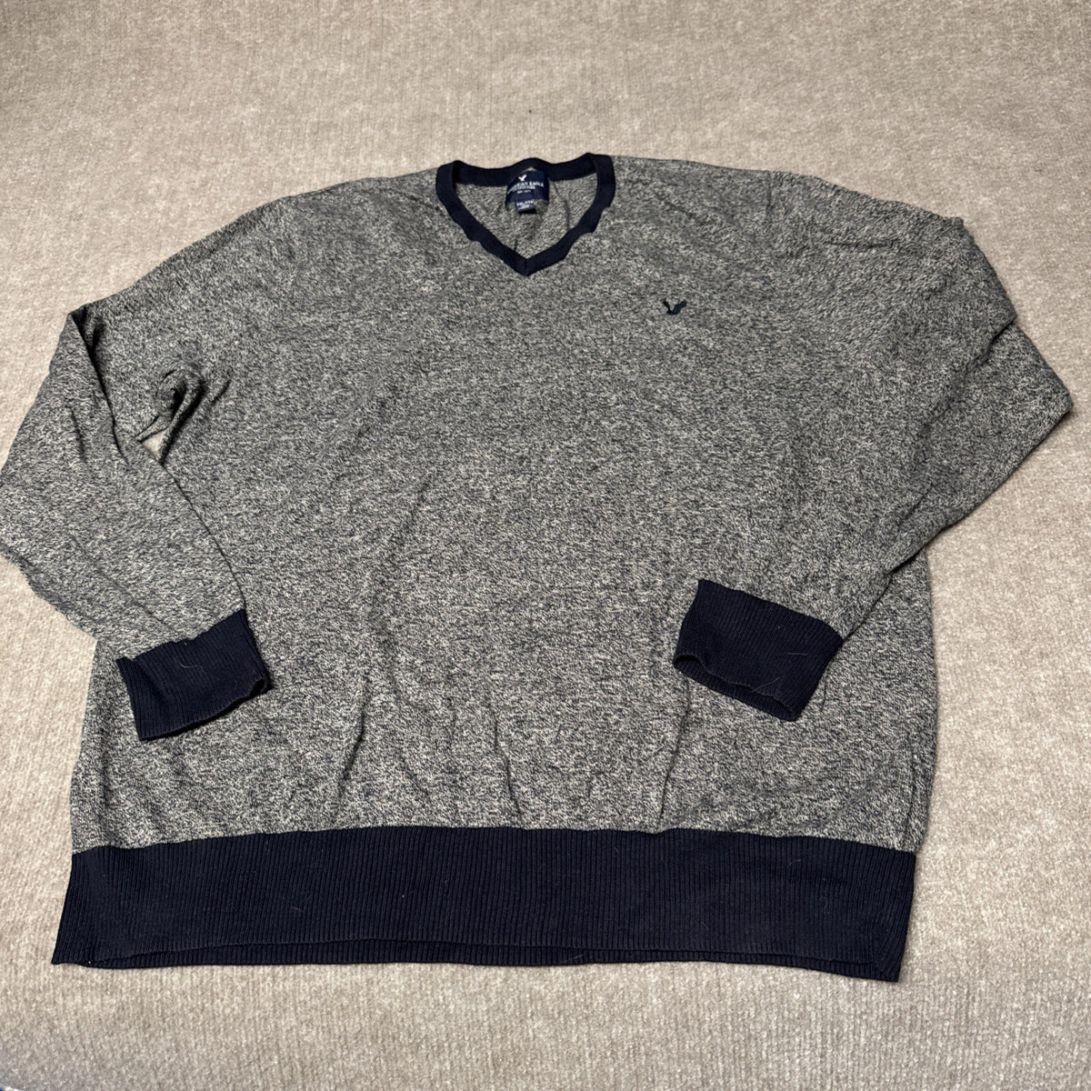 American Eagle Sweater Mens 2XL Navy Gray Knit V-Neck