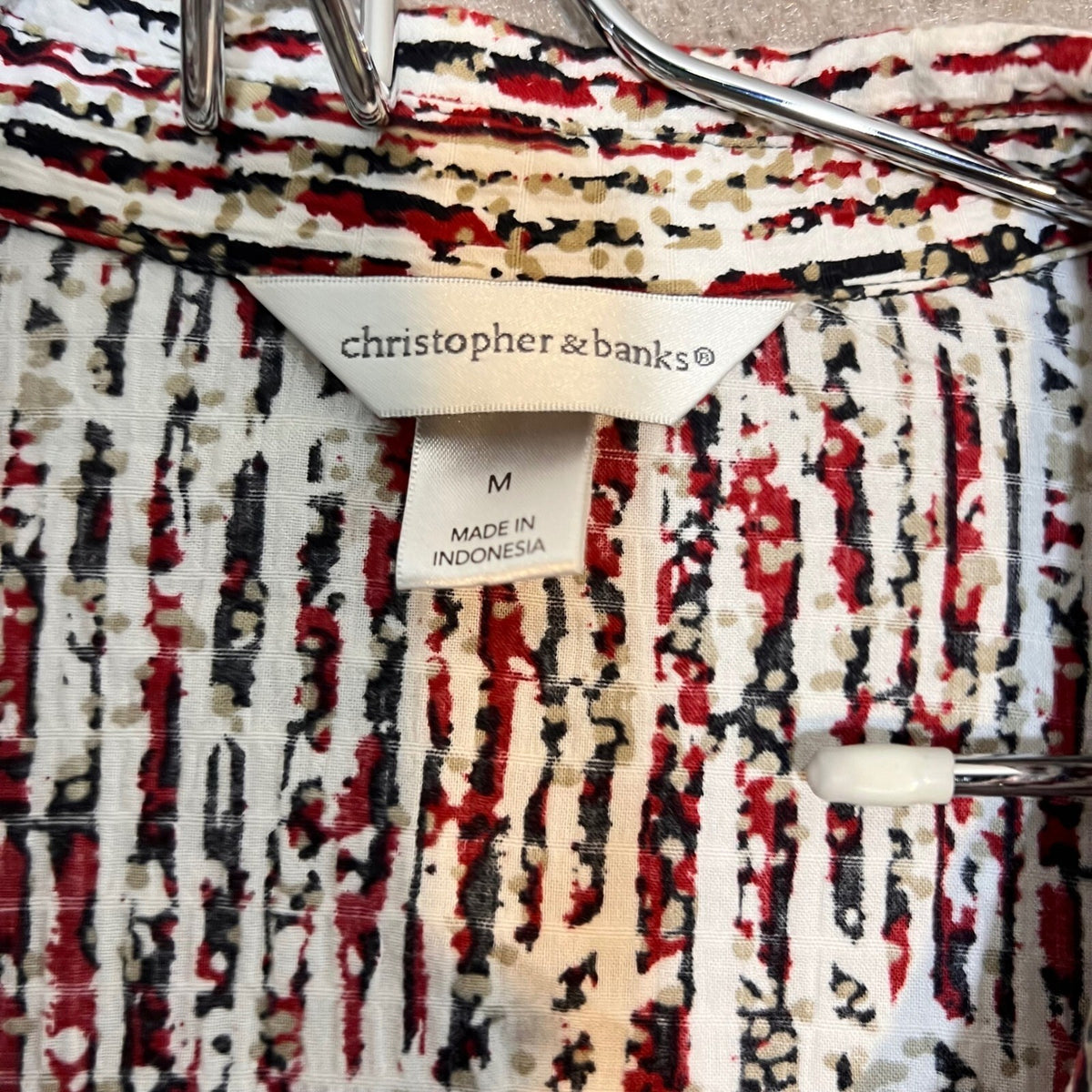 Christopher & Banks Button Up Shirt Womens Medium Abstract Stripe Seersucker