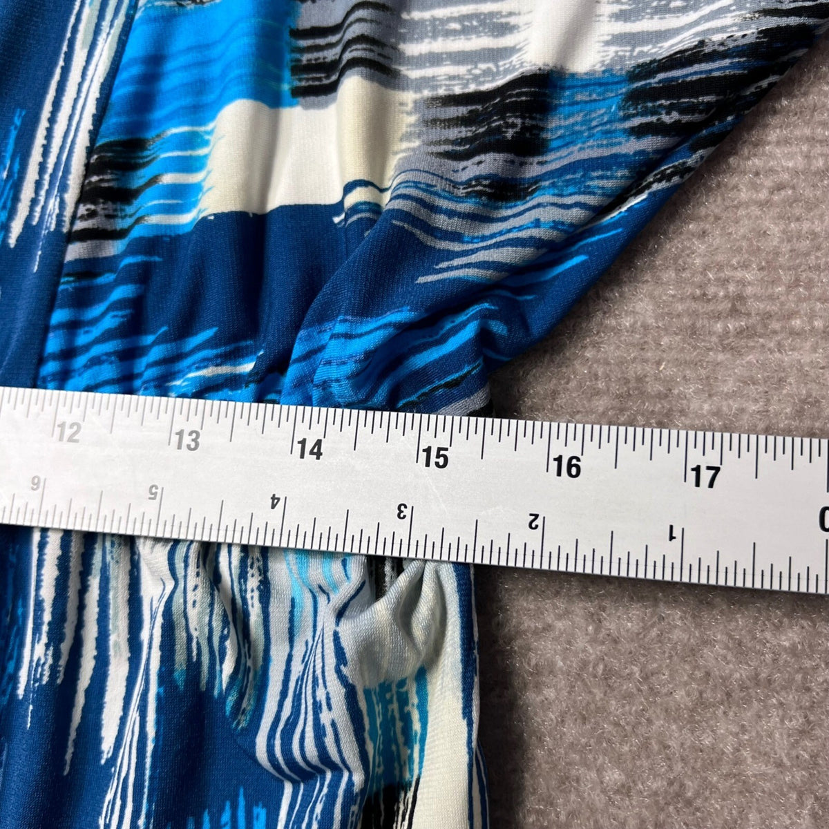 NWT Dressbarn Abstract Print Surplice 3/4 Sleeve Midi Dress Sz 14 Stretch Career