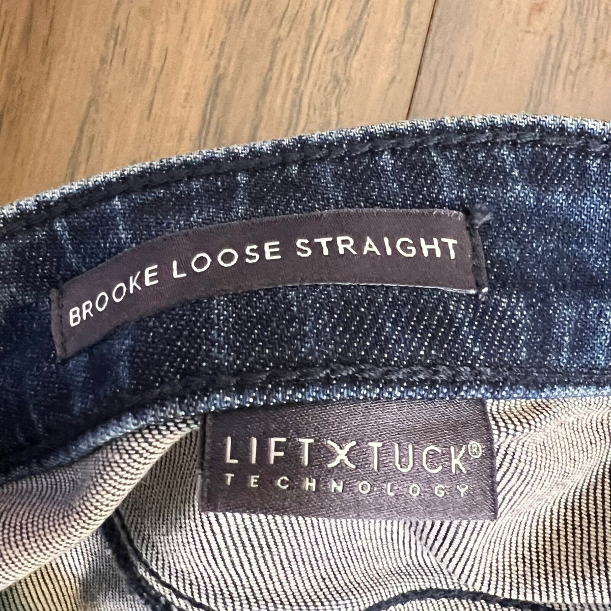 NYDJ Brooke Loose Straight Jeans Womens 24W Rhinestone Dark Wash Denim NWT