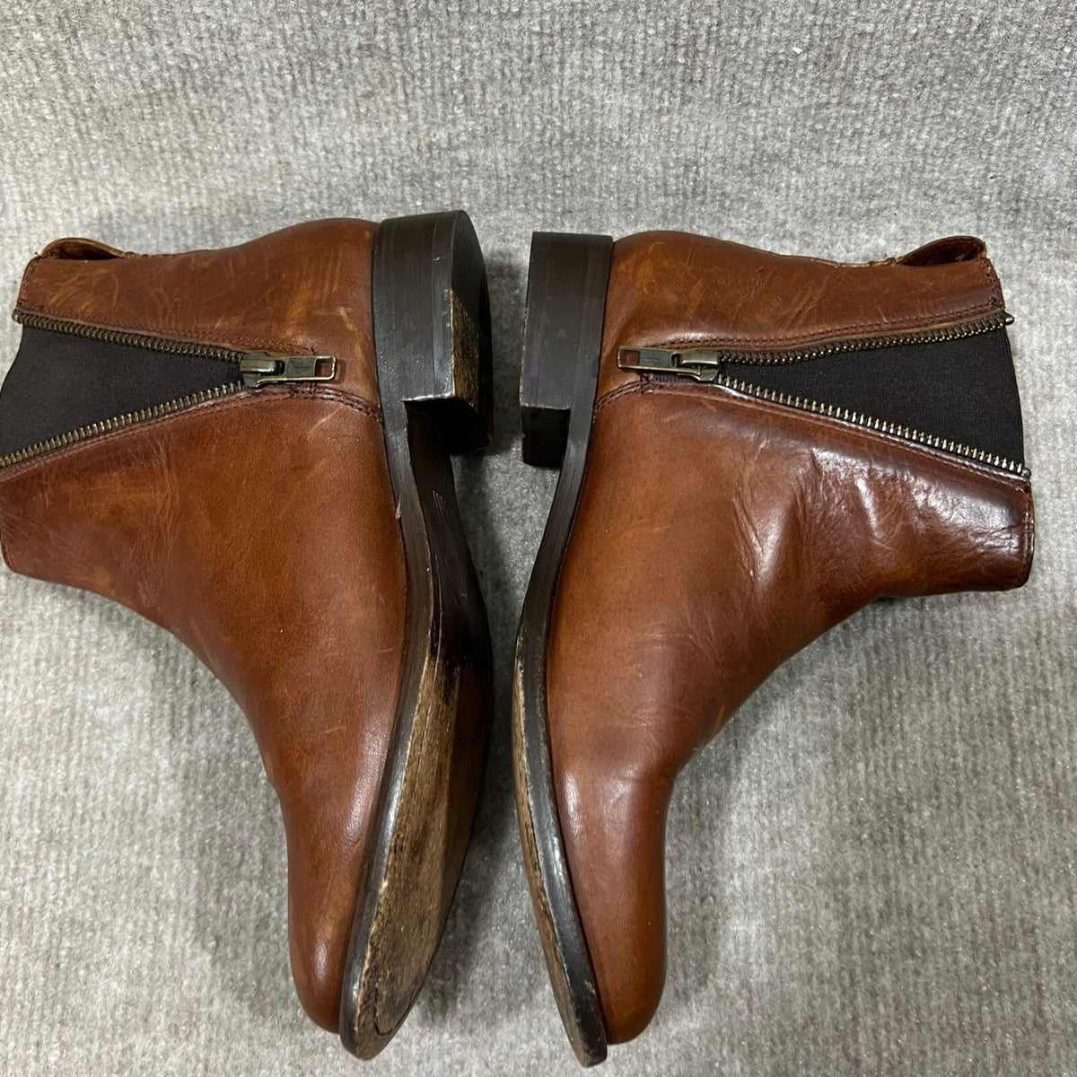 Frye Brown Leather Side Zip Ankle Boots Women's Size 7.5 B Medium Heel READ