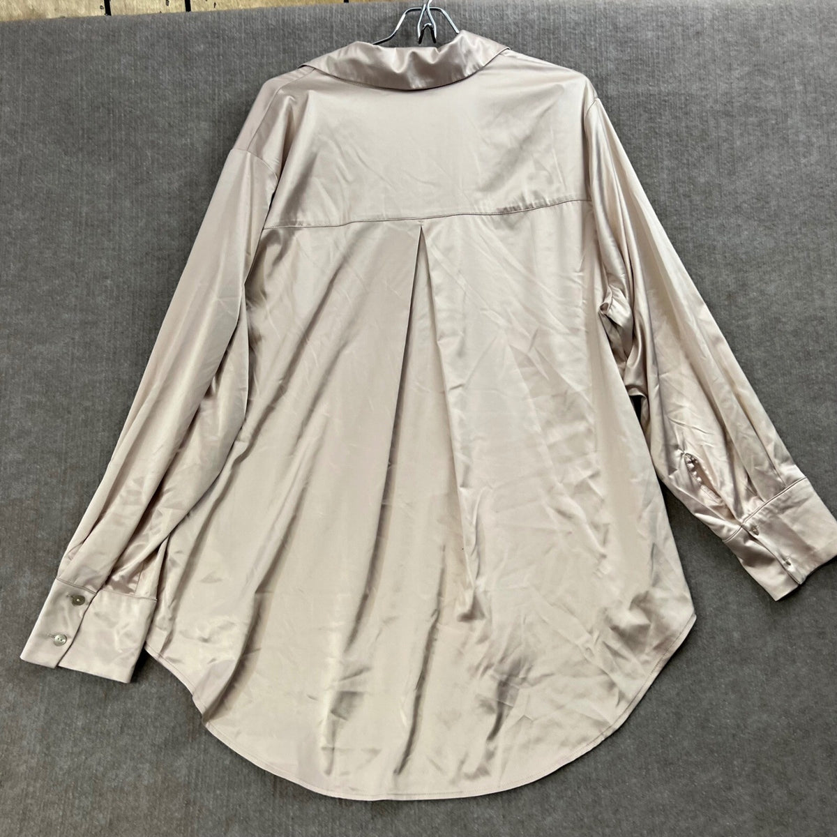 Lane Bryant Satin Button Front Shirt Blouse Plus Size 24 Beige Long Sleeve