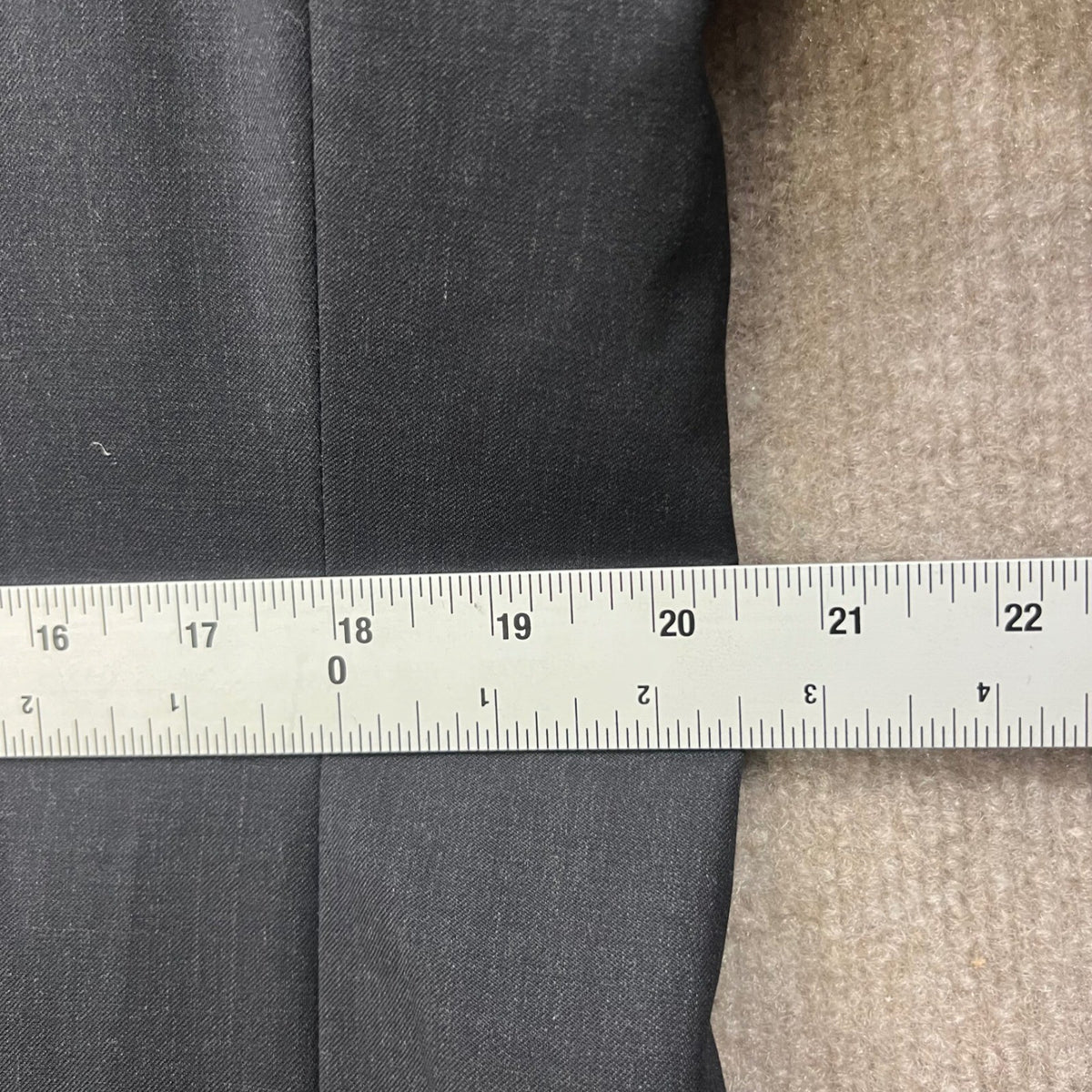 NWT Emanuel Ungaro Men Charcoal Solid Wool Blazer 42 Regular 3 Button SB