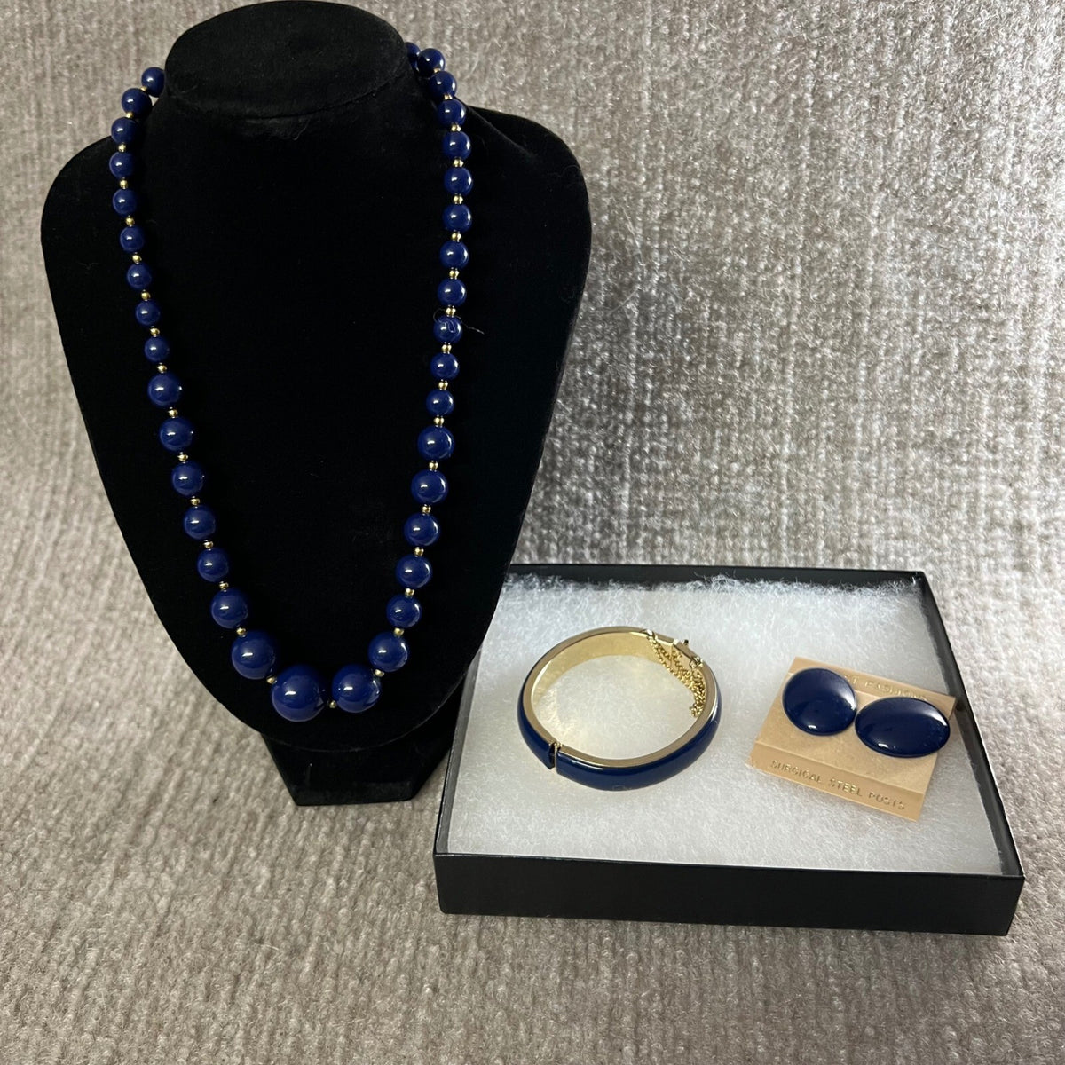 Unsigned Vintage Navy Bead Necklace Bangle Bracelet Earrings Jewelry Set