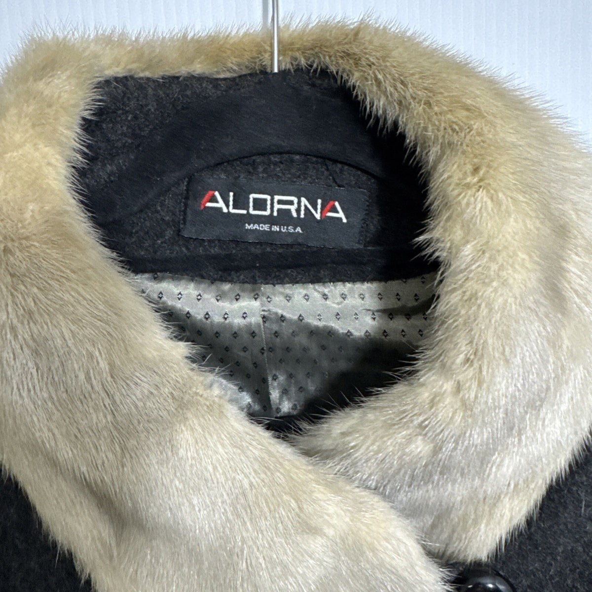 Vintage Alorna USA Stevens Gray Wool Trench Coat Satin Lined Fur Collar READ