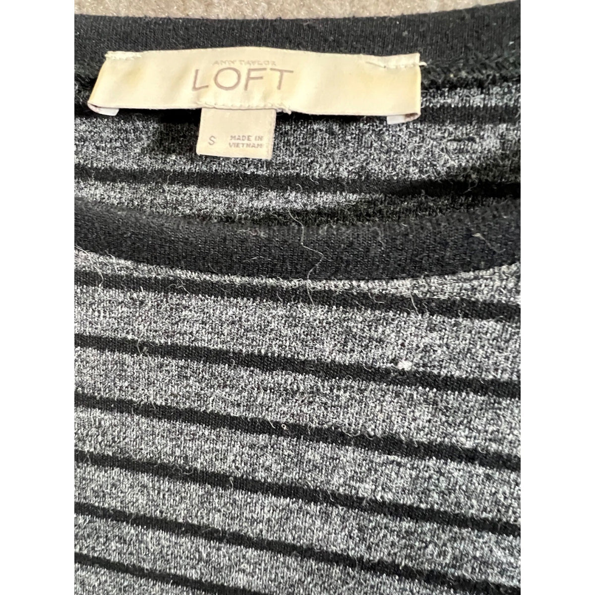LOFT Gray Black Striped 3/4 Sleeve Knit Shift Dress with Zipper Detail Size S