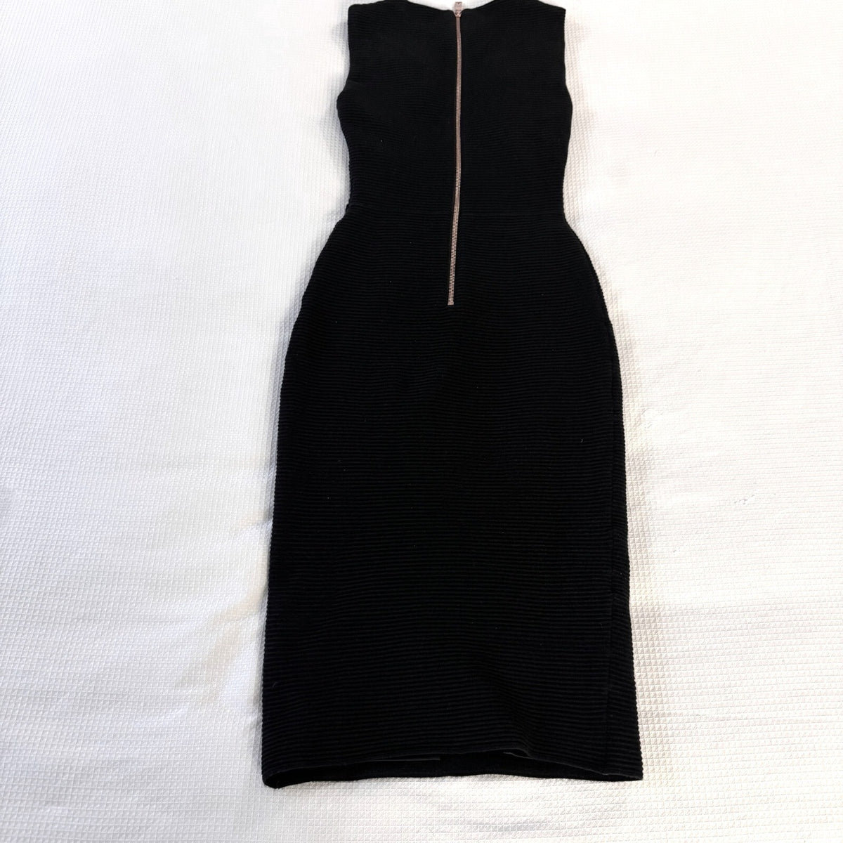Ted Baker Black Ribbed Midi Bodycon Dress Cutout Neckline Zip Back Size 1 (US 4)