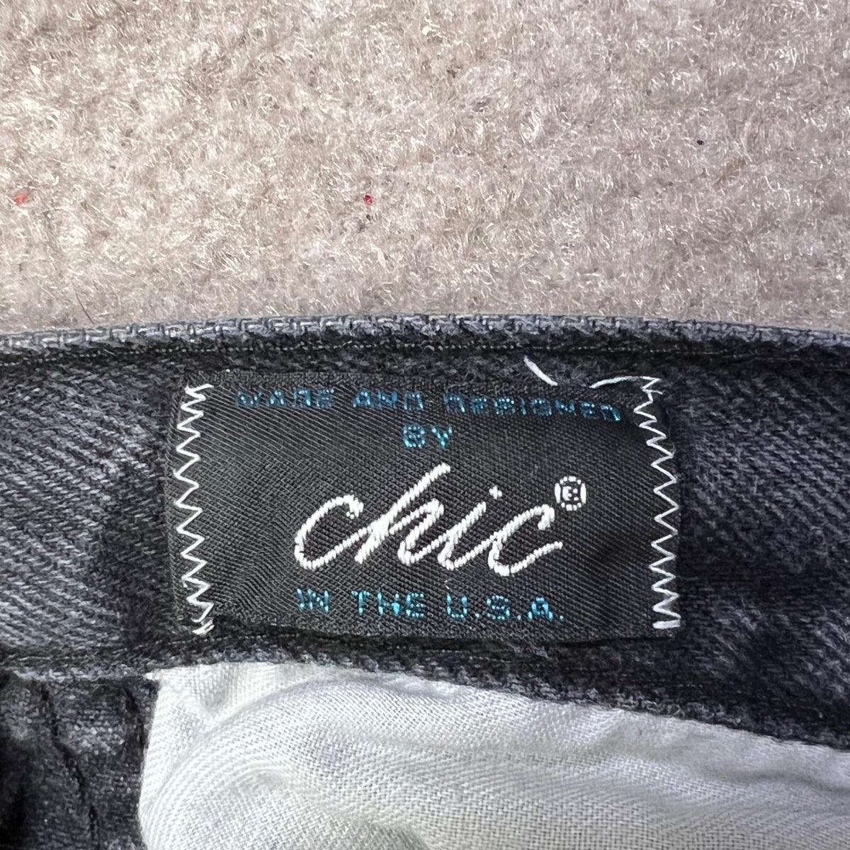Vintage Chic 16 Mom Jeans High Waist Tapered Leg Black Denim Women's Pants