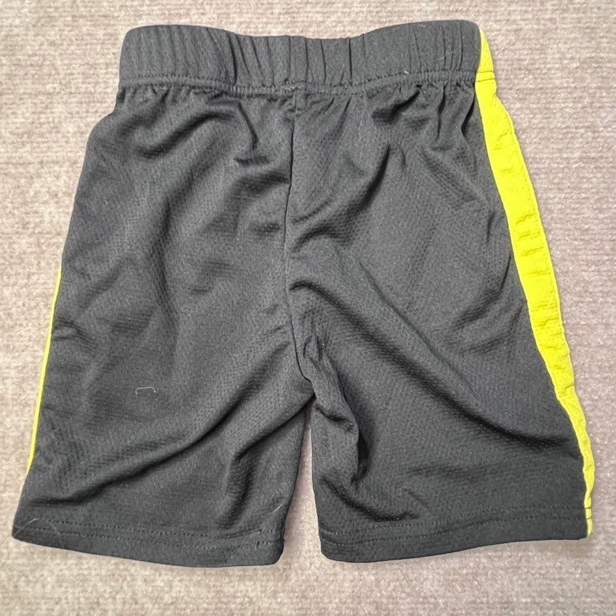 Minions Boys Size 6 Black Yellow Athletic Shorts Activewear Kids Play Casual