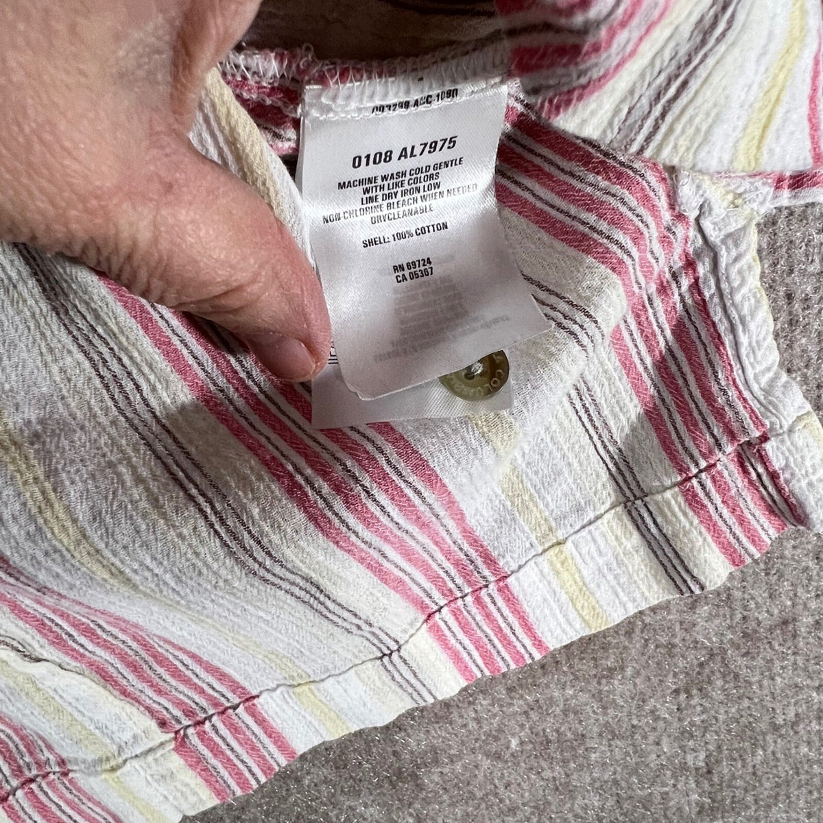 Columbia Henley Top Womens XL Pink White Striped Cotton Ruched Sleeve Minimalist