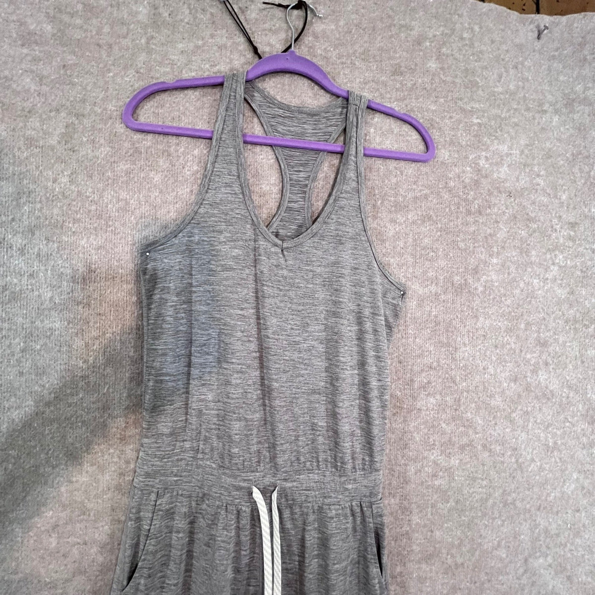 Vuori Lux Jumpsuit Womens Small Heather Gray Racerback Jogger Athleisure