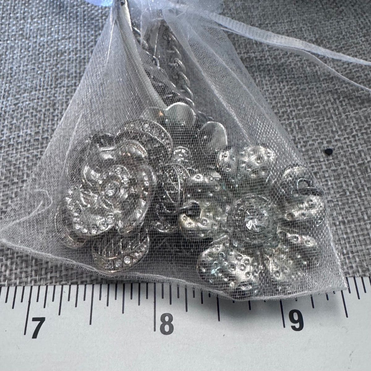 Silver Tone Flower Statement Necklace Rhinestone Floral Fashion Jewelry