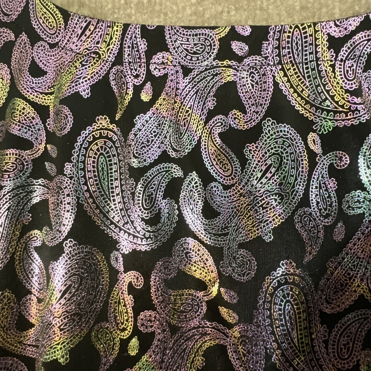 Sparkle Paisley Med Print Short Sleeve Top Metallic Black Purple Green Women