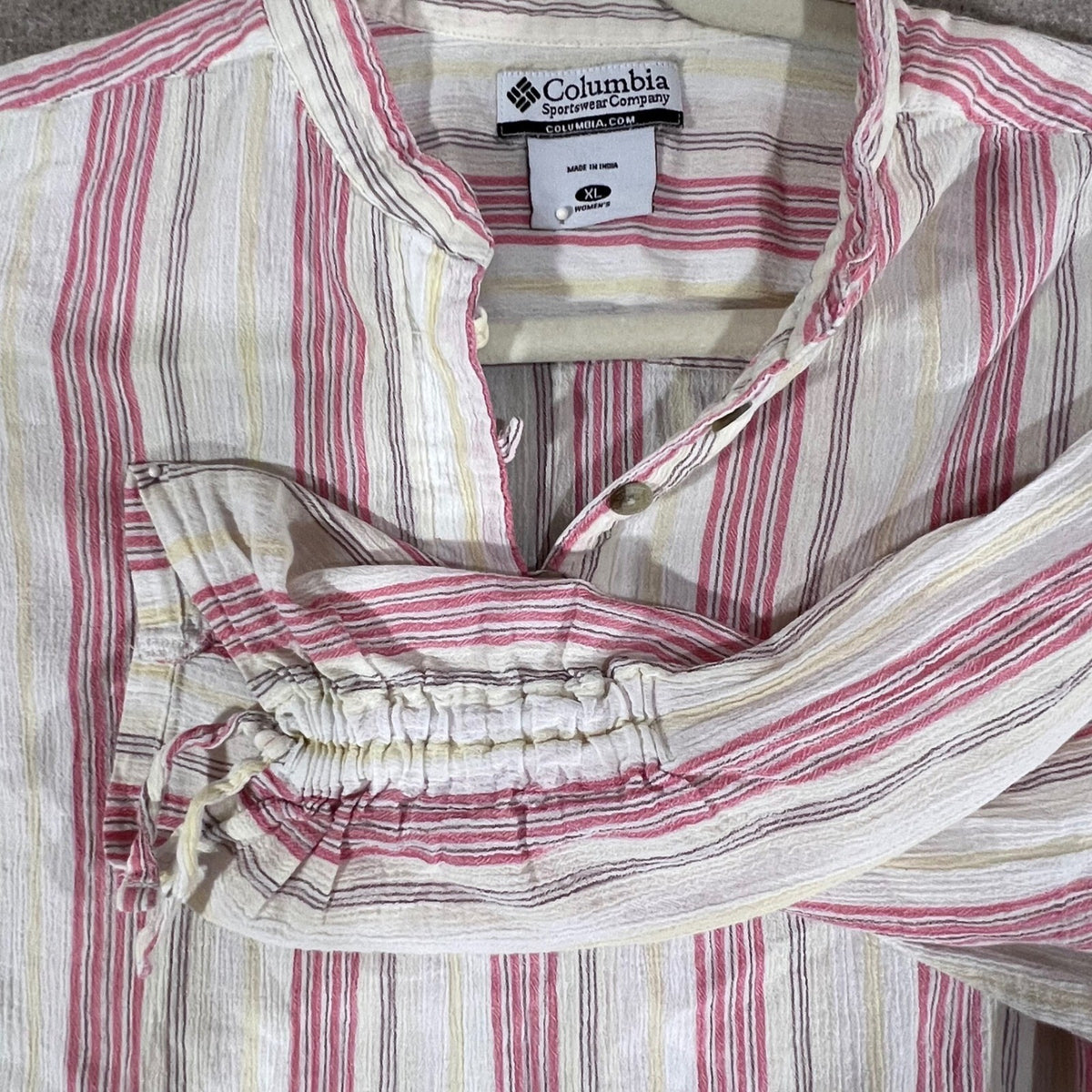 Columbia Henley Top Womens XL Pink White Striped Cotton Ruched Sleeve Minimalist