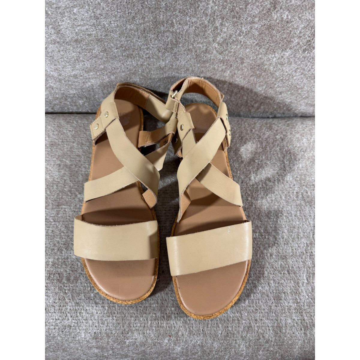 Sorel Ella II Sandals Women 10 Honest Beige Leather Strappy Ankle Strap Flat