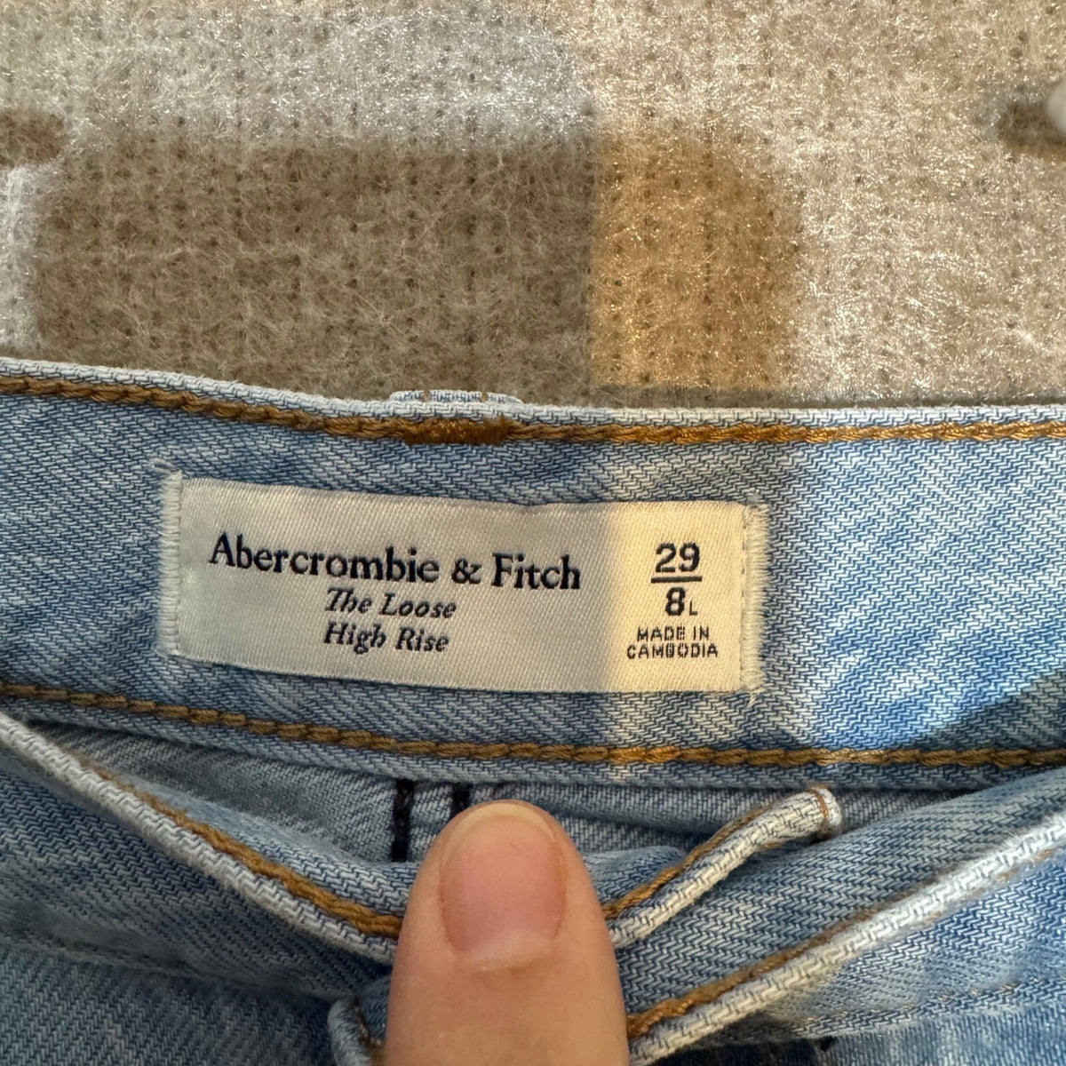 Abercrombie & Fitch The Loose High Rise Jeans Wome 29 8L Light Wash Denim Casual