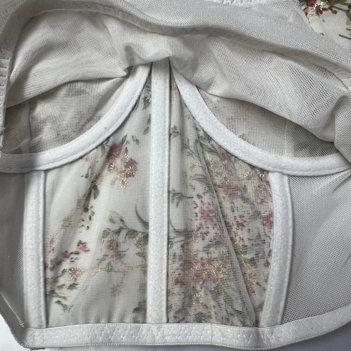 Floral Corset Crop Top Puff Sleeve Blouse White Gold Pink Party Cute