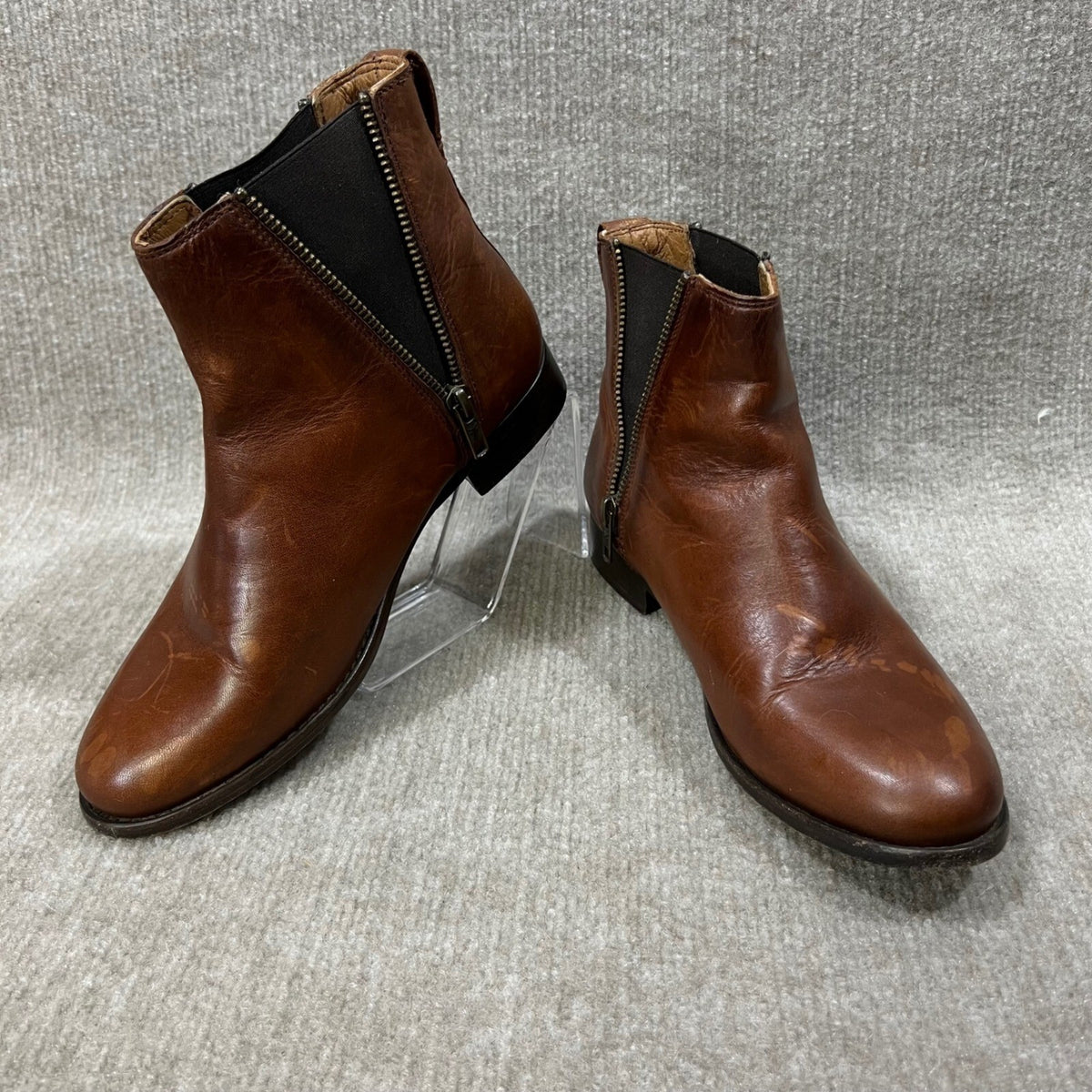 Frye Brown Leather Side Zip Ankle Boots Women's Size 7.5 B Medium Heel READ