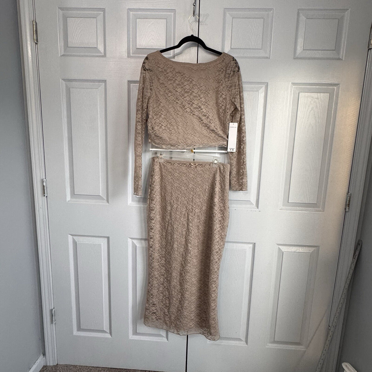 Juniors' madden girl Top & Maxi Skirt Set 2 Piece Ballet Neck Long Sleeve Lace