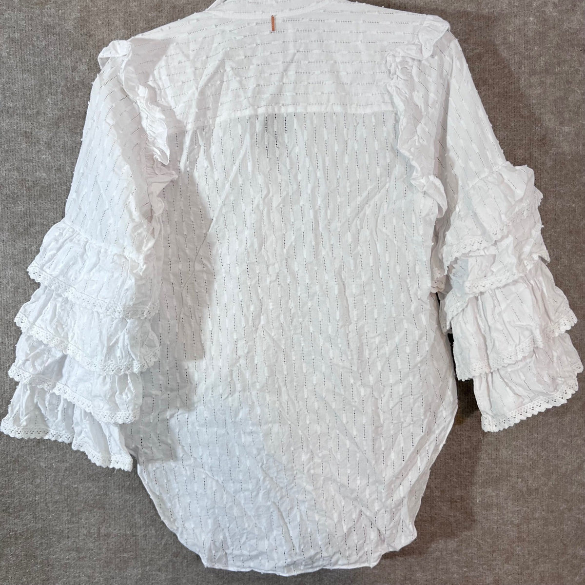 MISA Los Angeles Ruffle Sleeve Button Down Blouse Womens Medium Eyelet Boho